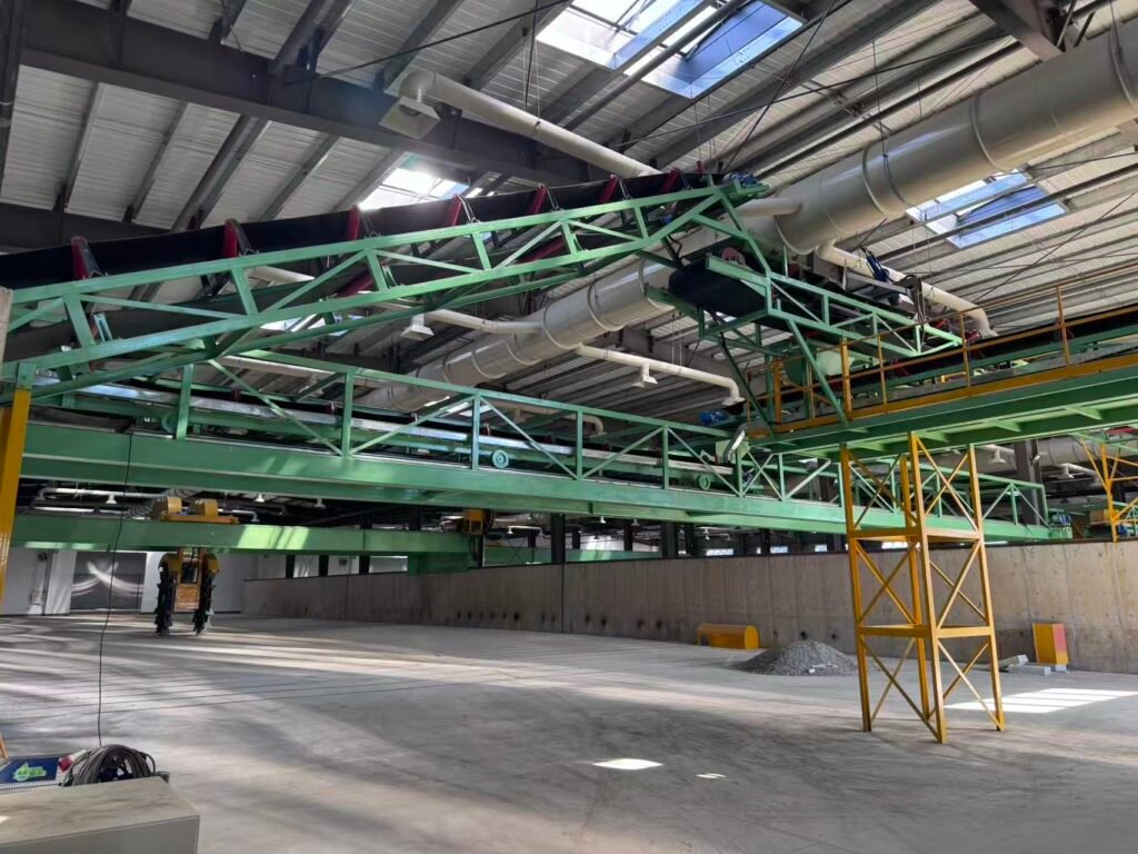 Processing and conveying equipment installation inside the Shenyang project facility